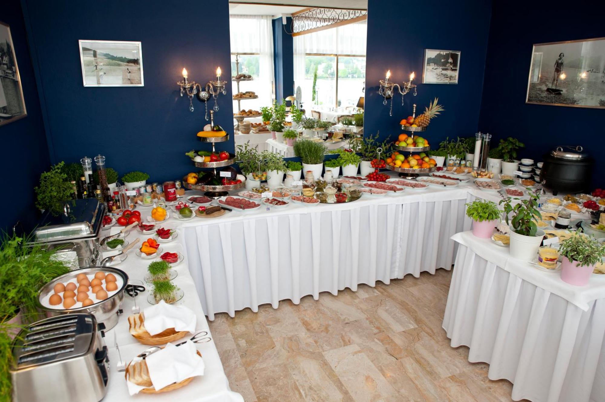 וולדן אם וורתרסי Tennis & Yacht Hotel Velden מראה חיצוני תמונה
