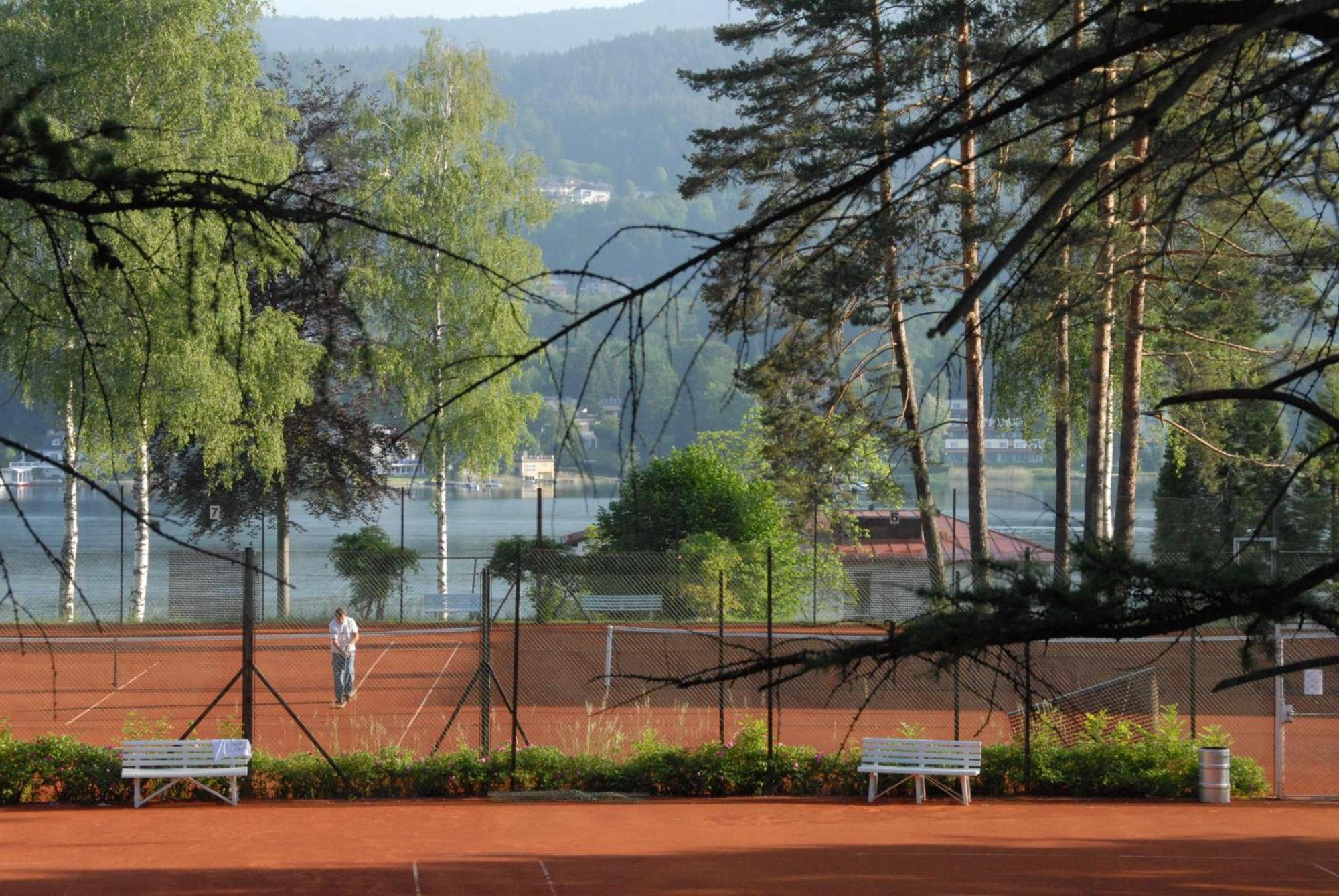 וולדן אם וורתרסי Tennis & Yacht Hotel Velden מראה חיצוני תמונה