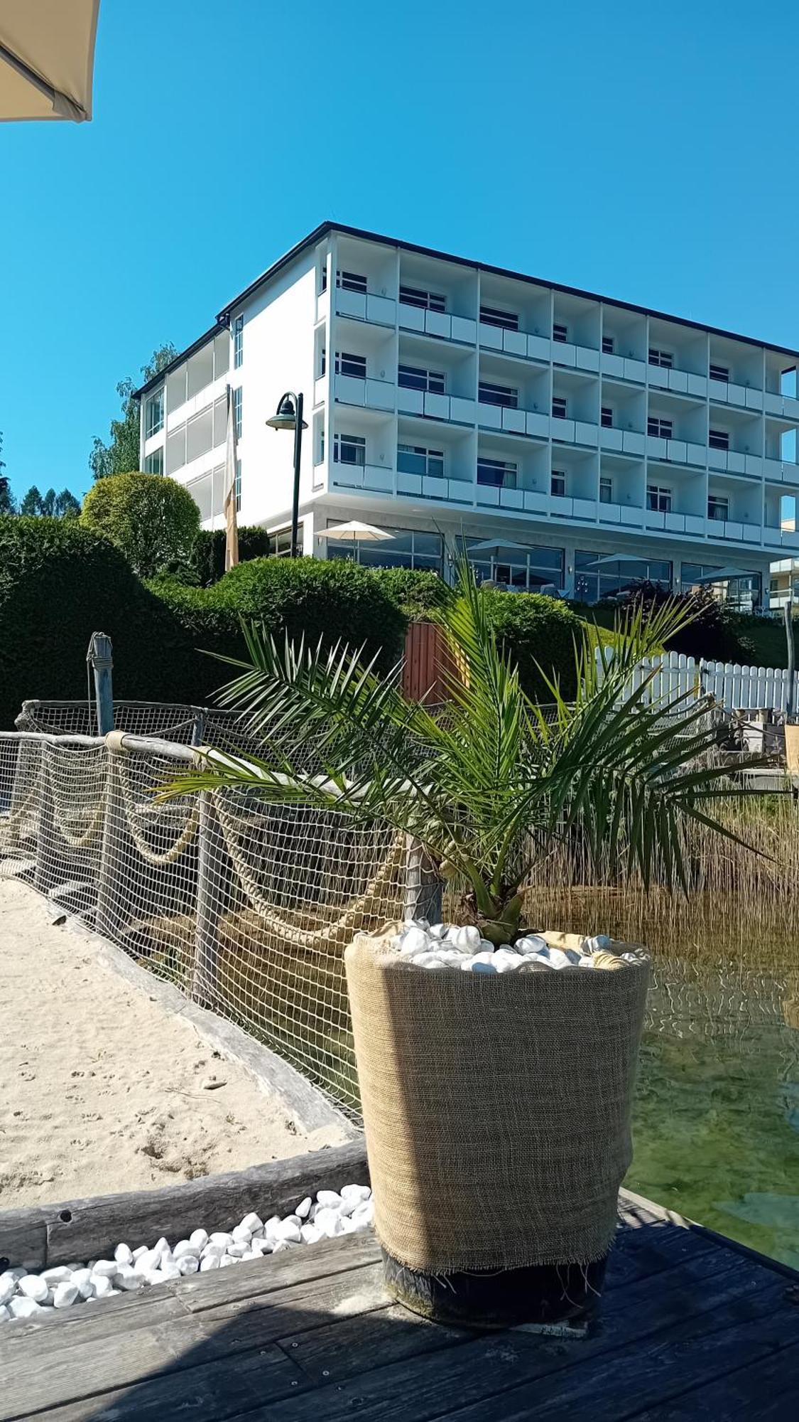 וולדן אם וורתרסי Tennis & Yacht Hotel Velden מראה חיצוני תמונה
